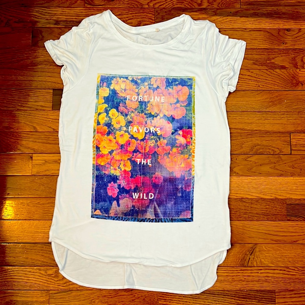 White/floral tee